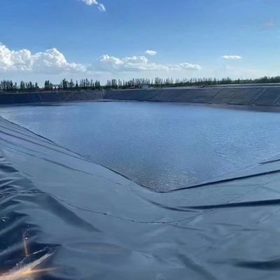 Moderno design Geomembrane lisce prefabbricate in HDPE per stagni di pesce 0,5 mm 1 mm per serbatoi di stoccaggio dell'acqua