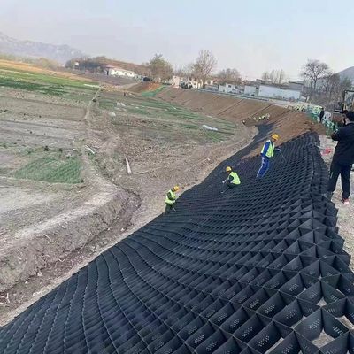 1.0-1.7 mm Spessore Linea di produzione di geocelle HDPE per la soluzione totale nella costruzione stradale