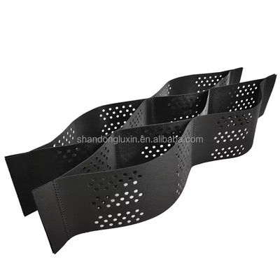 Geocella in HDPE strutturata e perforata per il miglioramento del terreno ad altezze comprese tra 50 mm e 200 mm