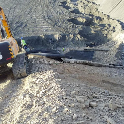 Geomembrane idroproteggenti in HDPE per discariche Lunghezza 50-200 m Spessore 0,3 mm-3,0 mm Duratevole