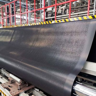 Geomembrana composita con texture grezza, rivestimento in HDPE spessore 0,1 mm-2 mm per i clienti