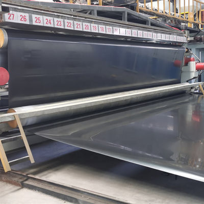 Carta di rivestimento di stagni in LLDPE per il progetto di riserva in Malesia 1m-8m Larghezza materiale HDPE