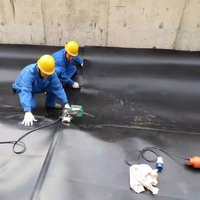 Geomembrane HDPE 1 mm per stagni Lunghezza 50m-100m Performance eccellente garantita