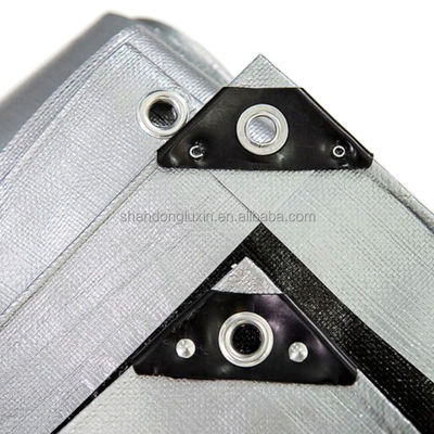 Coperture di teli di plastica in PVC impermeabile per camion e automobili in Vietnam A prezzi accessibili
