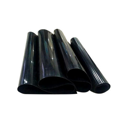 50-200m Lunghezza Geomembrana di HDPE liscia e lucida per varie applicazioni
