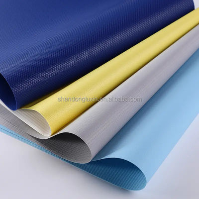 Acciaio in PVC a doppia facciata Acciaio per pioggia impermeabile per camion