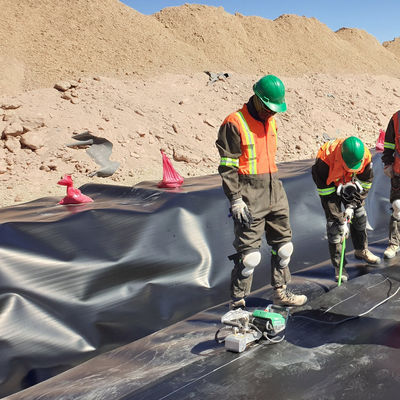 Grandi rivestimenti di stagno a geomembrana in HDPE da 1 mm per superfici doppiamente lisce/doppia texture