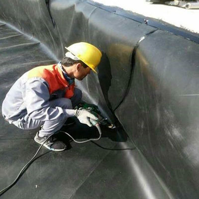 Geomembrana idraulica in HDPE per rivestimento di dighe di serbatoi artificiali per laghi di spessore 1 mm-2 mm