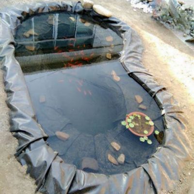 0.5mm 1mm HDPE Geomembrana liscia per serbatoi di stoccaggio dell'acqua Moderno Design Lunghezza 50-200m