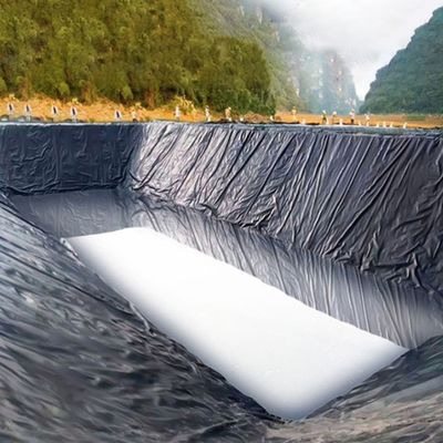 0.5mm HDPE Black Dam Liner Superficie doppia liscia per serbatoi di stoccaggio dell'acqua Spessore 1 mm