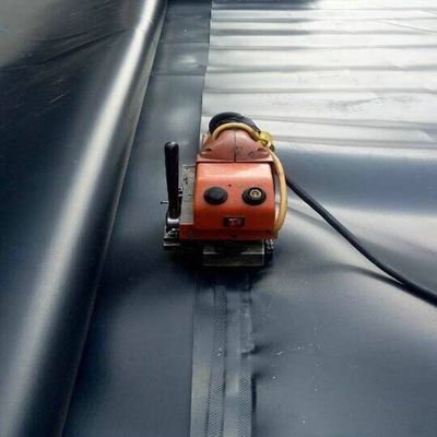 Geomembrana in HDPE da 1 mm per rivestimento impermeabile di stagni per pesci e prevenzione delle perdite sul tetto