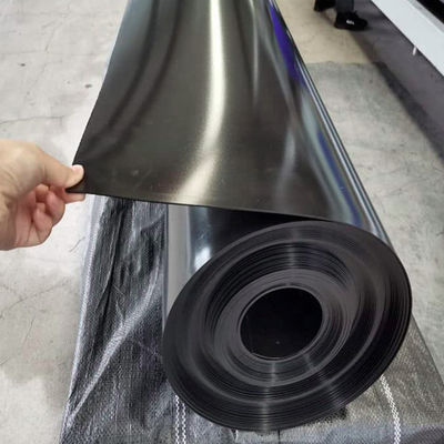Geomembrana di HDPE liscia impermeabile per rivestimento di stagni per pesci in stile di design industriale