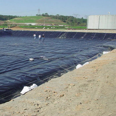 Geomembrana di HDPE liscia impermeabile per rivestimento di stagni per pesci in stile di design industriale