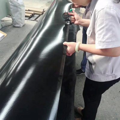 Larghezza da 1 a 8 m Doppio rivestimento di stagno in HDPE nero liscio per piscine