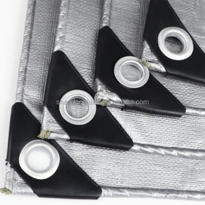 Larghezza da 2 a 12 m Pesante impermeabile PE Tarpaulin Sliver/Black Cover per industria all'aperto